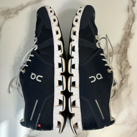 On Cloud 5 Athletic Lifestyle Navy Blue Lightweight Men’s Running Shoes, Size 10 - Picture 5 of 13